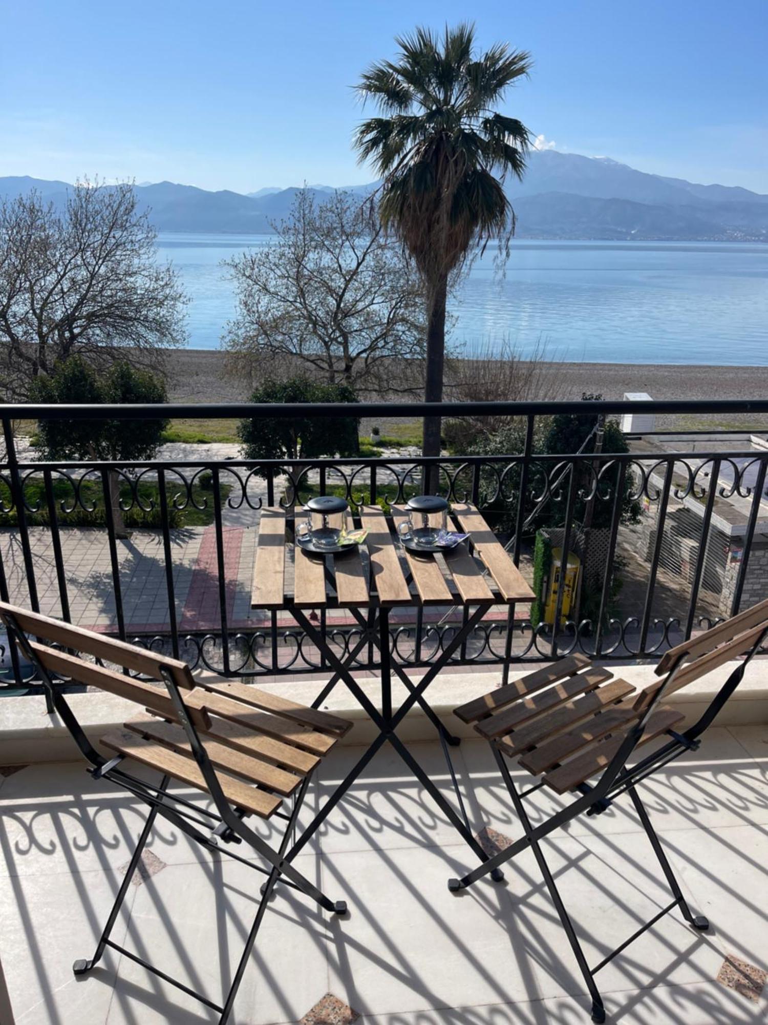 Regina Hotel Ναύπακτος Εξωτερικό φωτογραφία